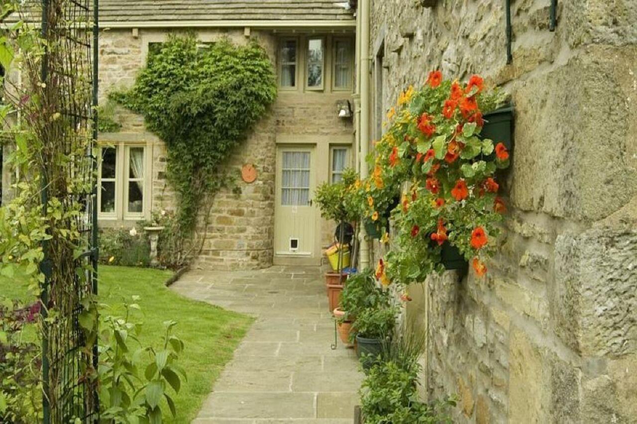 Ashfield House Hotel Grassington Bagian luar foto The Old Post Office, Settle