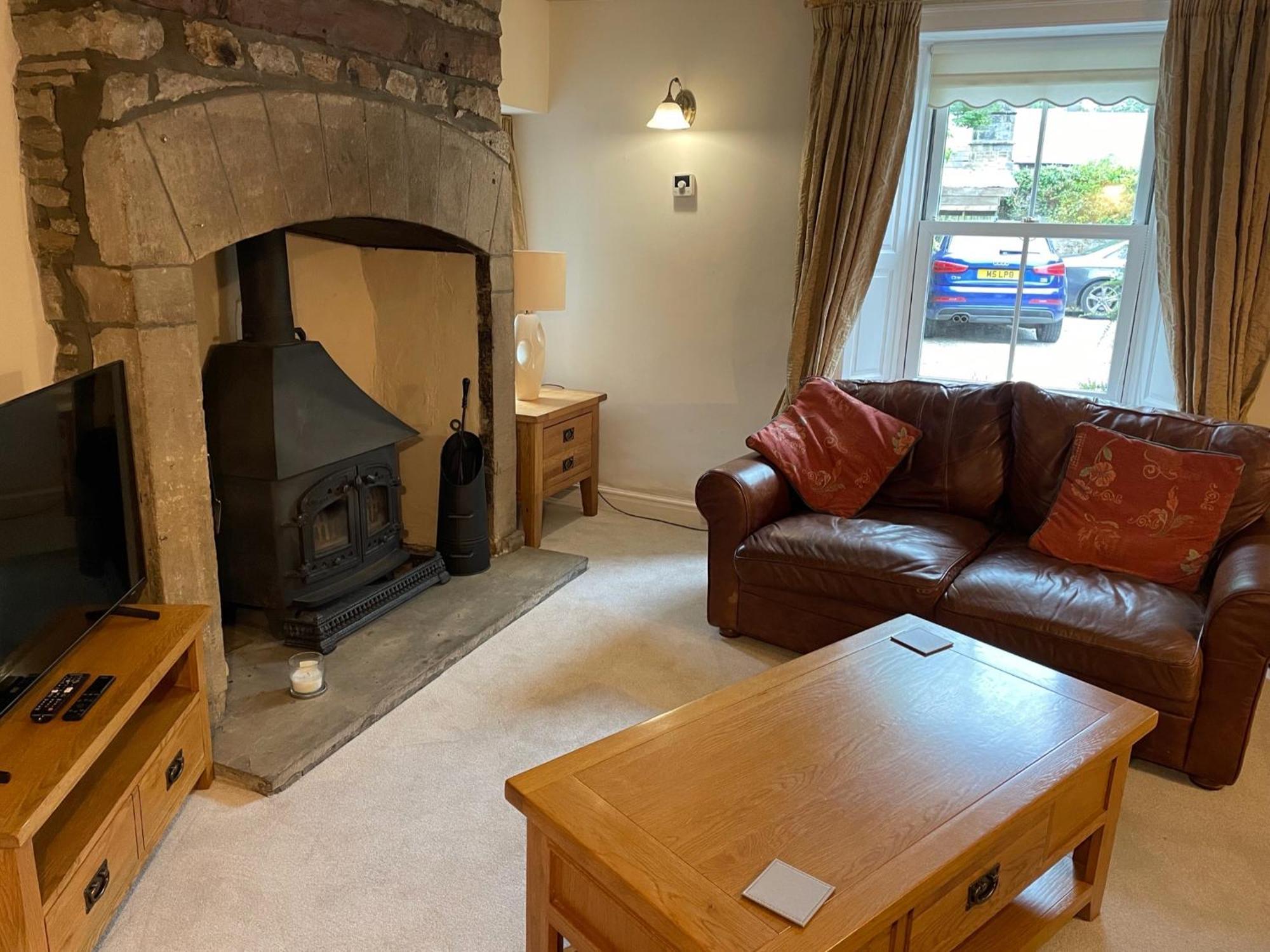 Ashfield House Hotel Grassington Ruang foto The living room at The Old Post Office