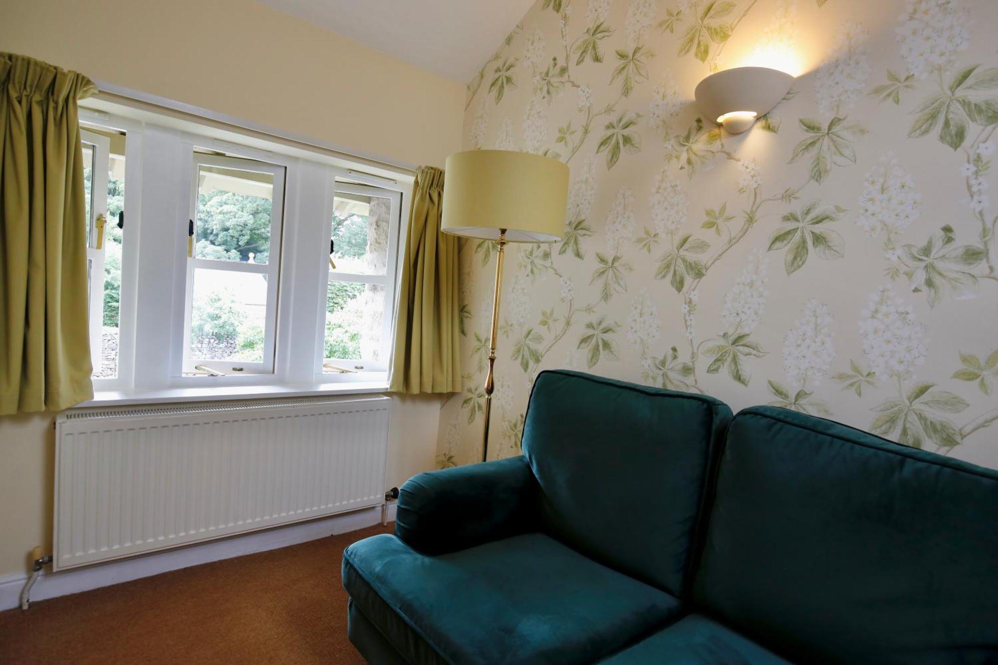 Ashfield House Hotel Grassington Ruang foto A radiator in a living room